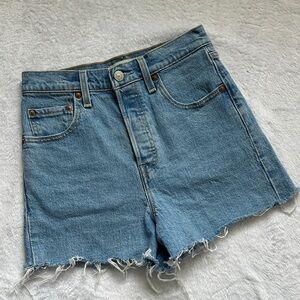 Levis Womens 25 High Rise Button Fly Cut Off Jean Shorts Raw Destroyed‎ Hem